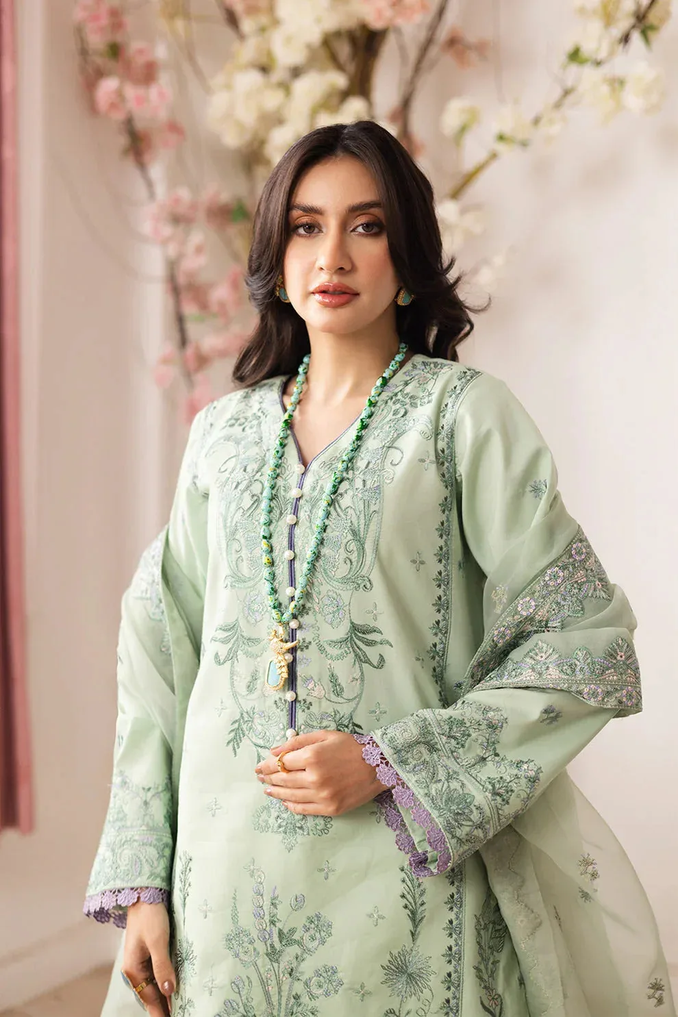 Maryum N Maria Mira Luxury Lawn Sage Green Lawn – view 3 – Poshaq