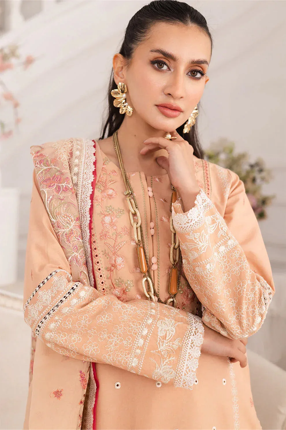 Maryum N Maria Mira Luxury Lawn Pale Peach Lawn – view 3 – Poshaq