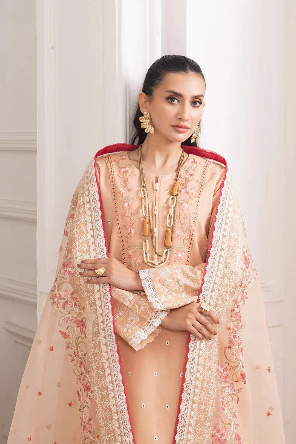 Maryum N Maria Mira Luxury Lawn Pale Peach Lawn – view 4 – Poshaq