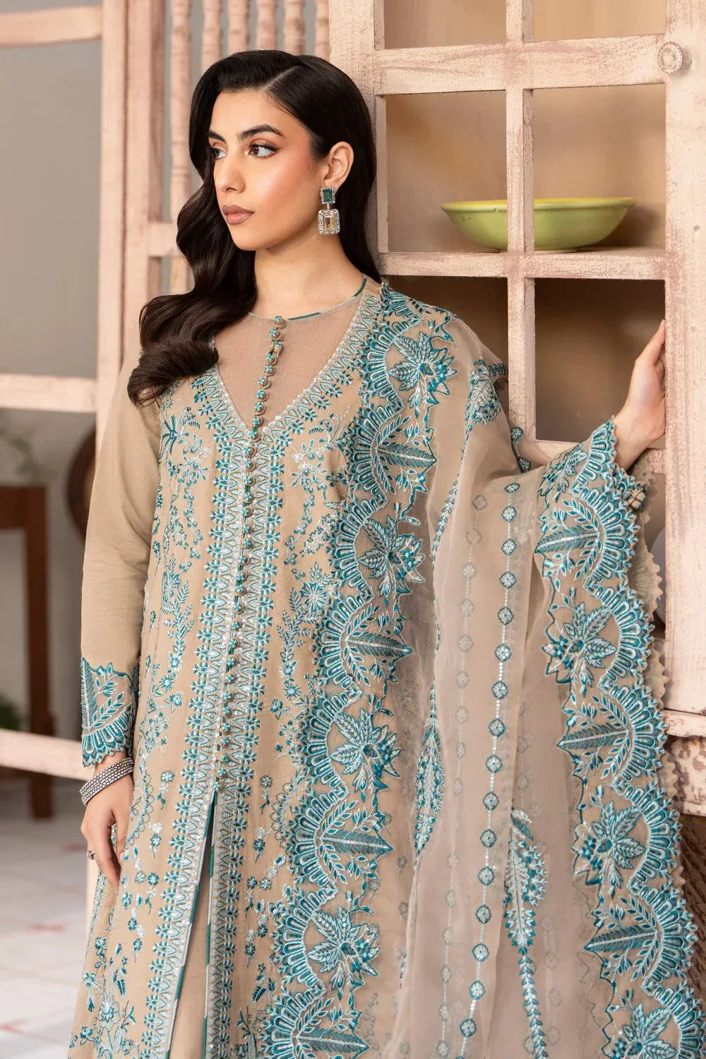 Maryum N Maria Luxury Lawn 25 Beige Organza – view 3 – Poshaq
