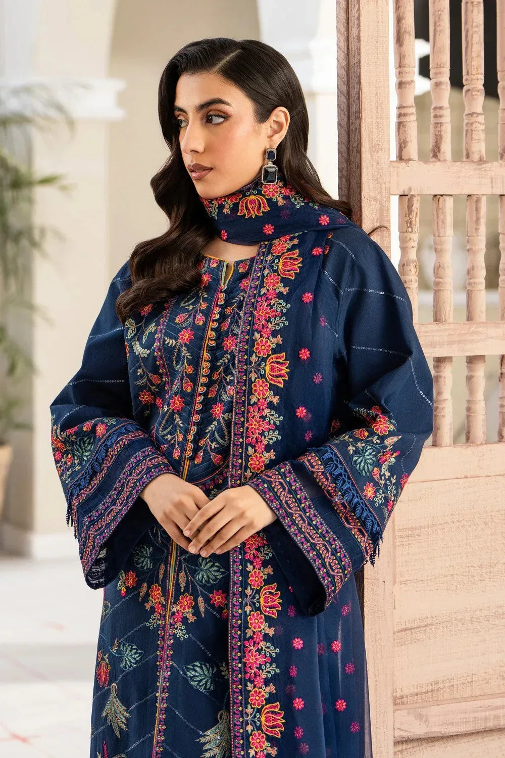 Maryum N Maria Luxury Lawn 25 Navy Blue Organza – view 4 – Poshaq