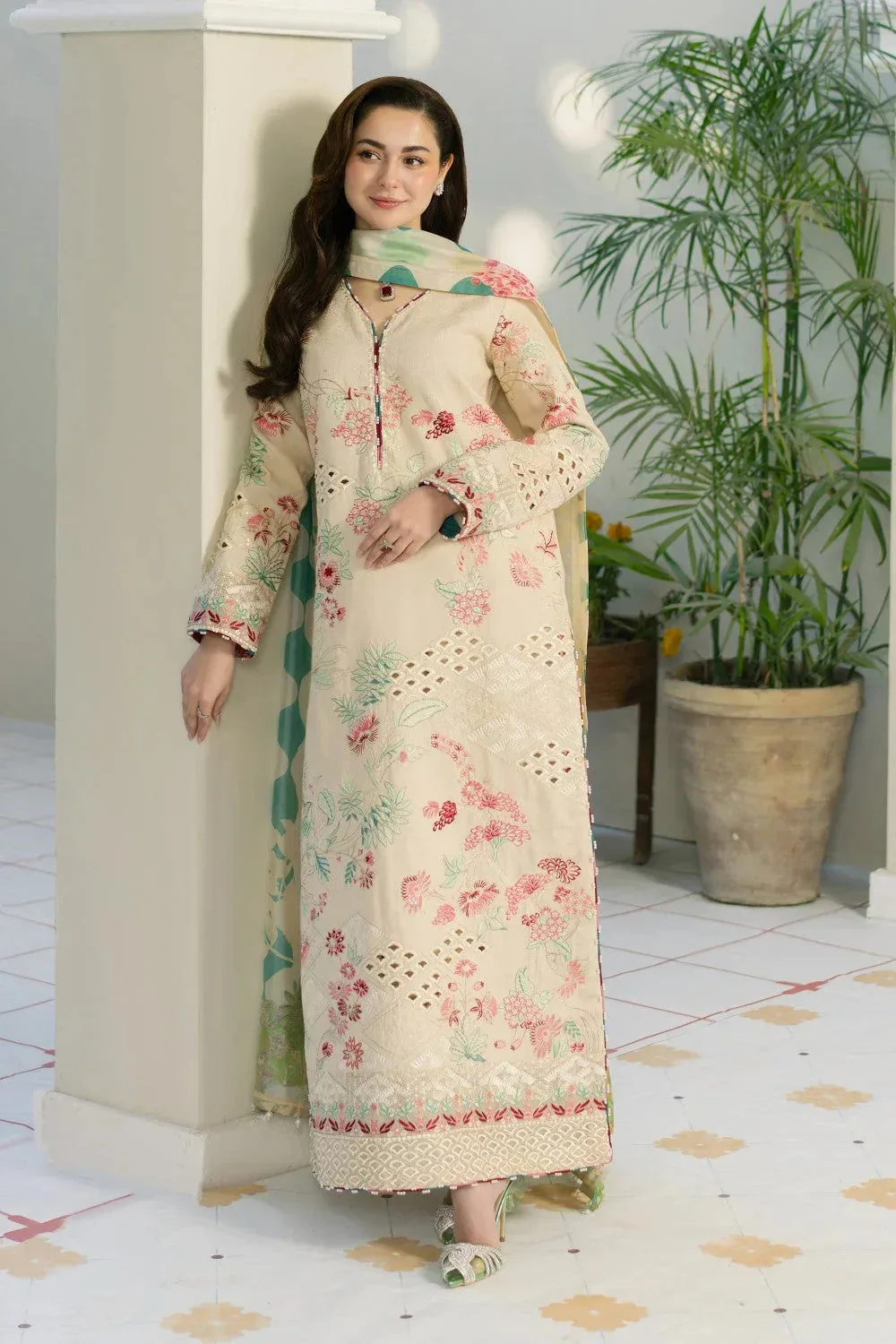 Maryum N Maria Luxury Lawn 25 Ivory Organza – view 1 – Poshaq