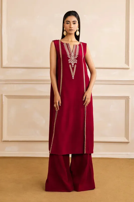 Maryum N Maria Nora Collection Red Grip – view 1 – Poshaq