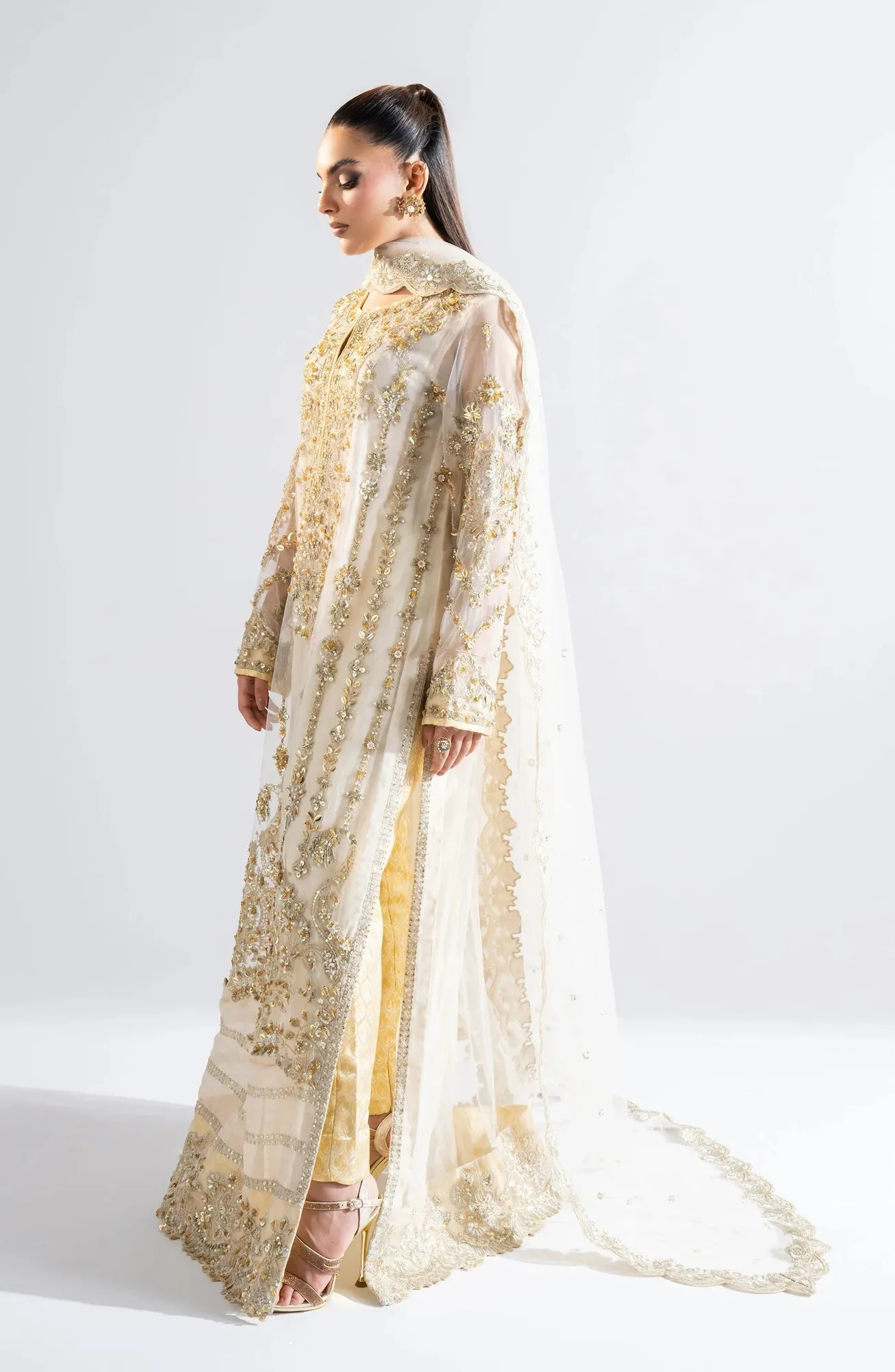 Maryum N Maria Riwayat Wedding Formals Cream Organza – view 3 – Poshaq