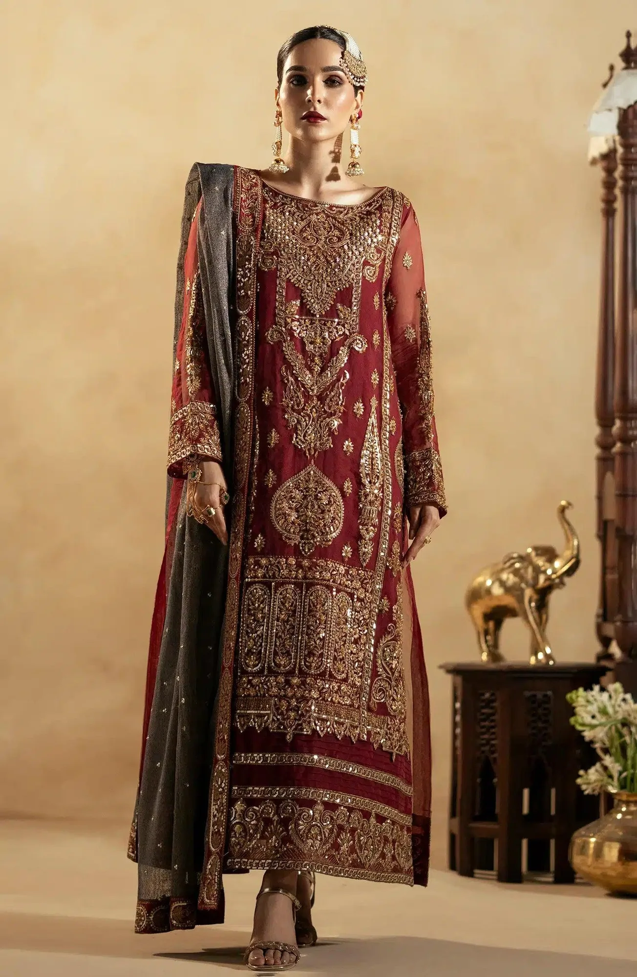 Maryum N Maria Zamani Beghum Formals 23 Red Organza – view 1 – Poshaq