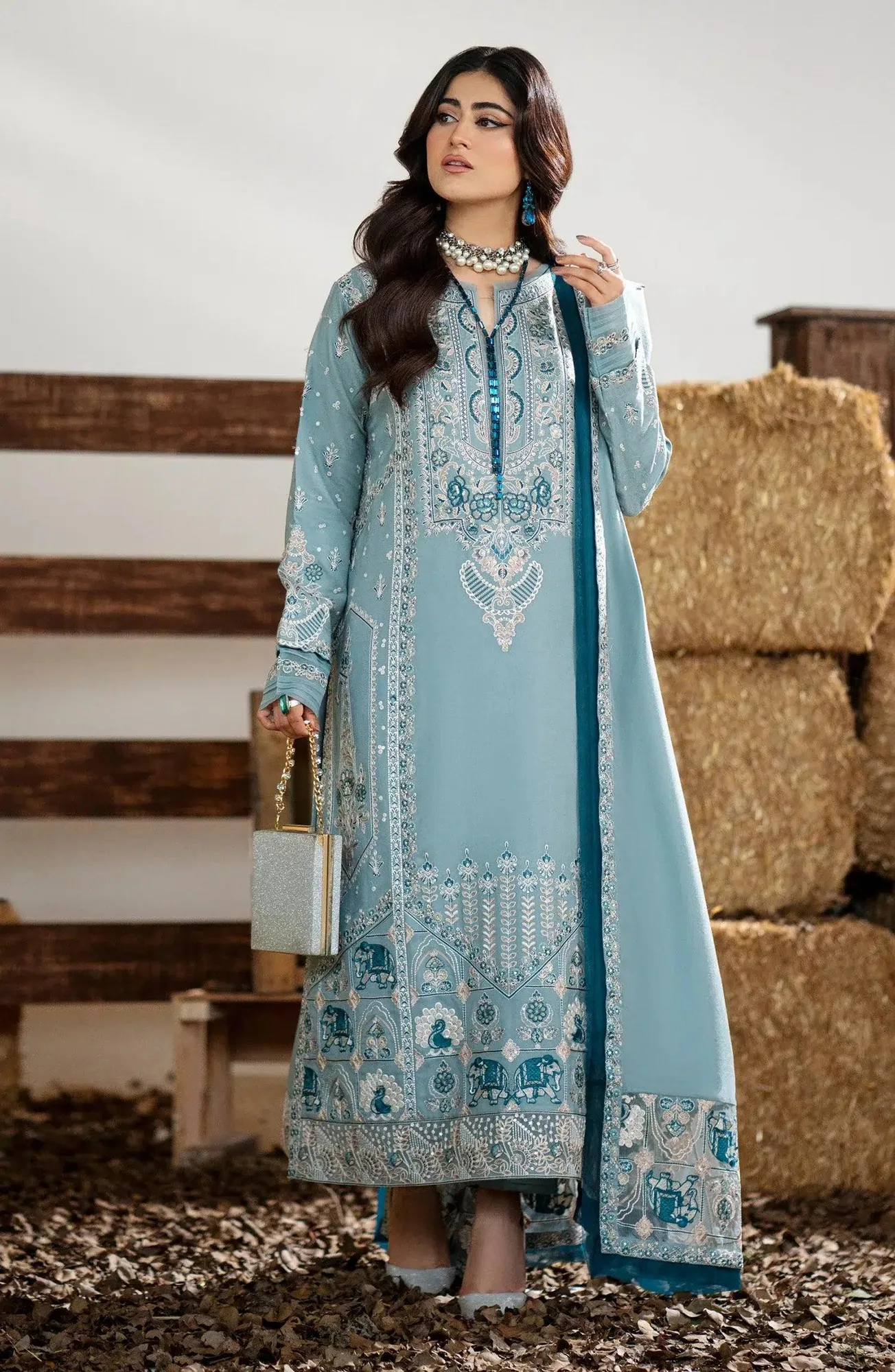Maryum N Maria Shehr Bano Winter 23 Peach Organza – view 1 – Poshaq