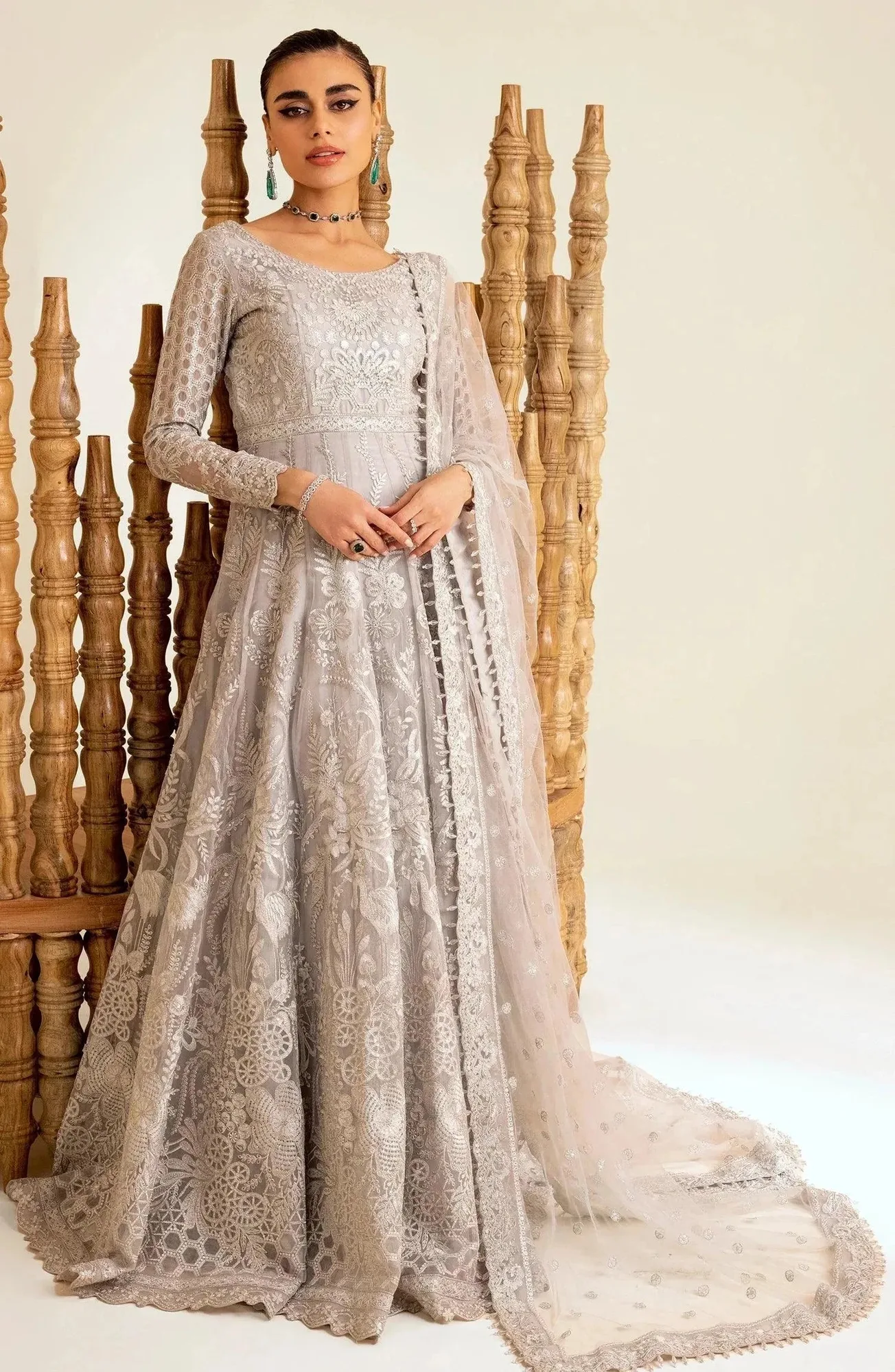 Maryum N Maria The Brides 23 Silver Organza – view 5 – Poshaq
