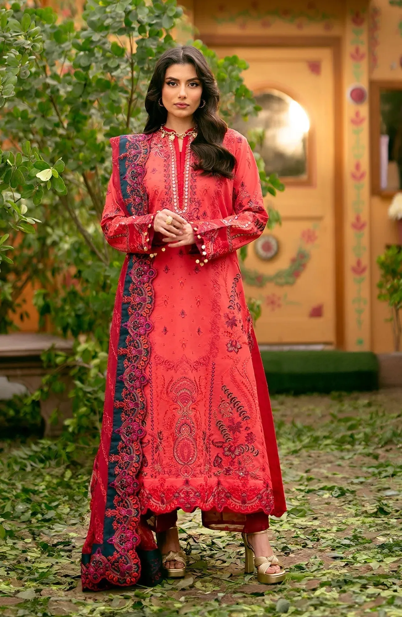 Maryum N Maria Luxury Lawn 24 Red Organza – view 1 – Poshaq