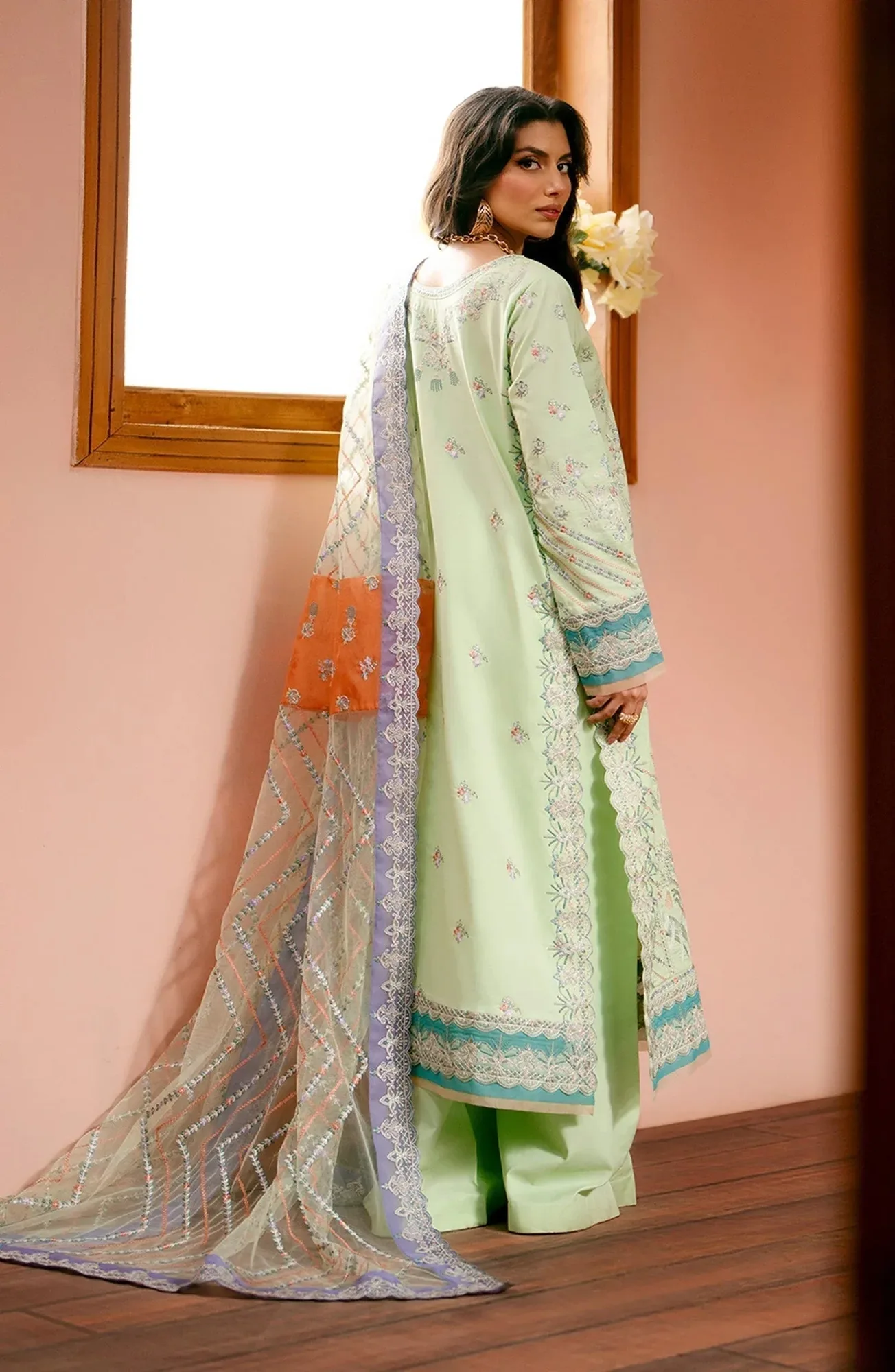 Maryum N Maria Luxury Lawn 24 Organza – view 2 – Poshaq