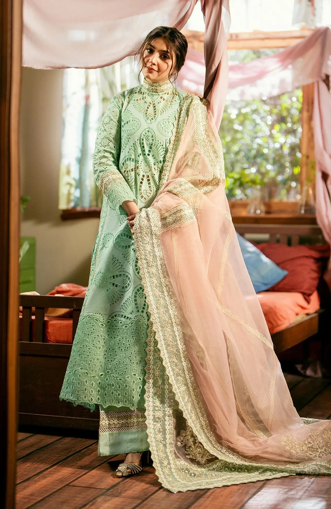 Maryum N Maria Luxury Lawn 24 Organza – view 1 – Poshaq