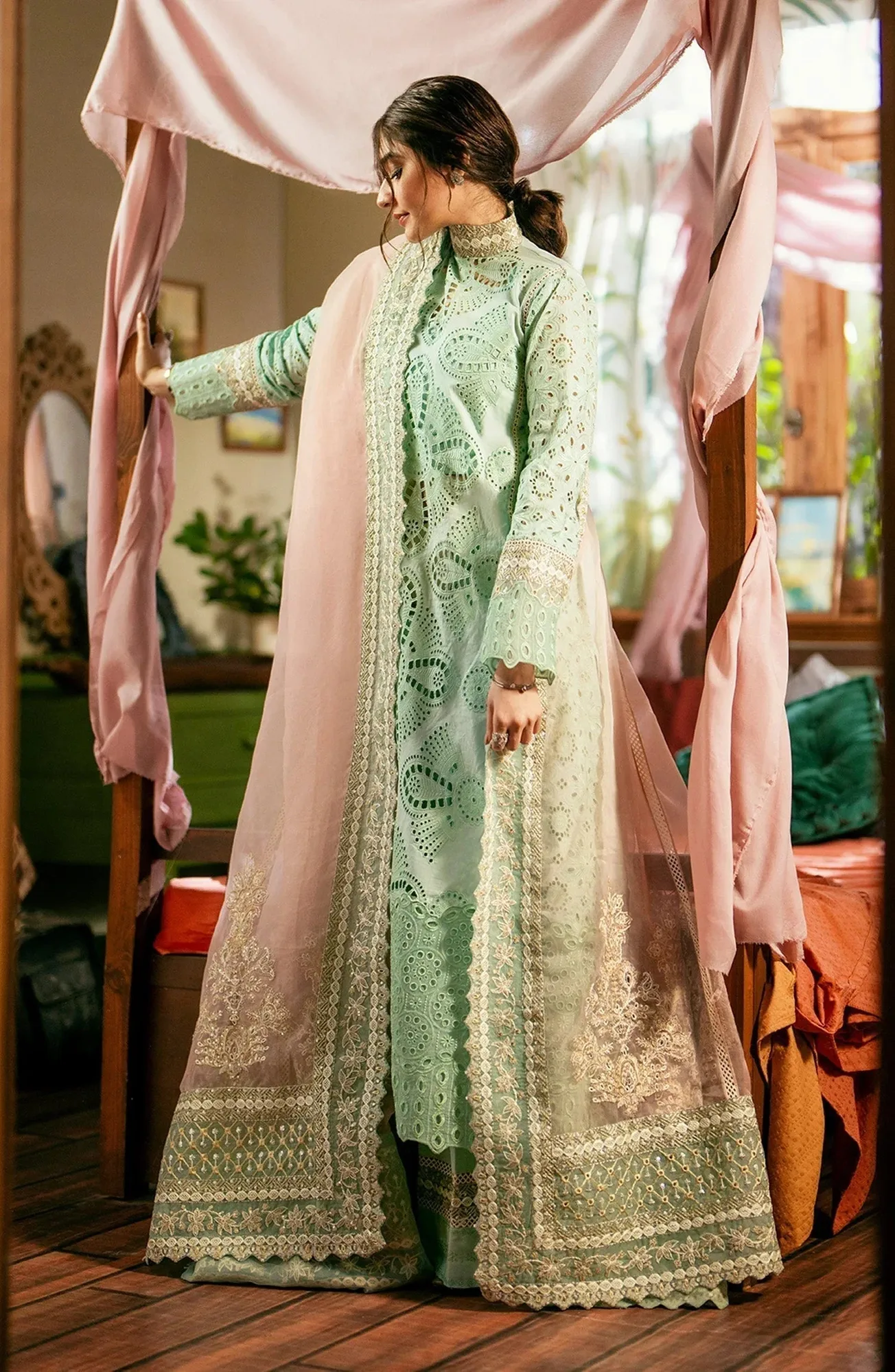 Maryum N Maria Luxury Lawn 24 Organza – view 5 – Poshaq