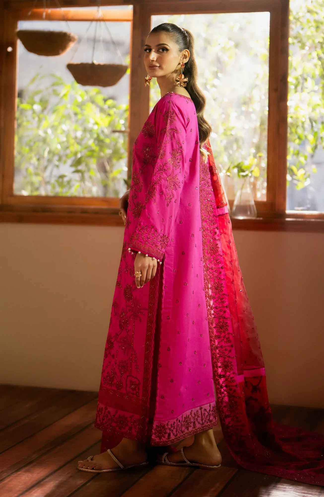 Maryum N Maria Luxury Lawn 24 Fuchsia Organza – view 2 – Poshaq