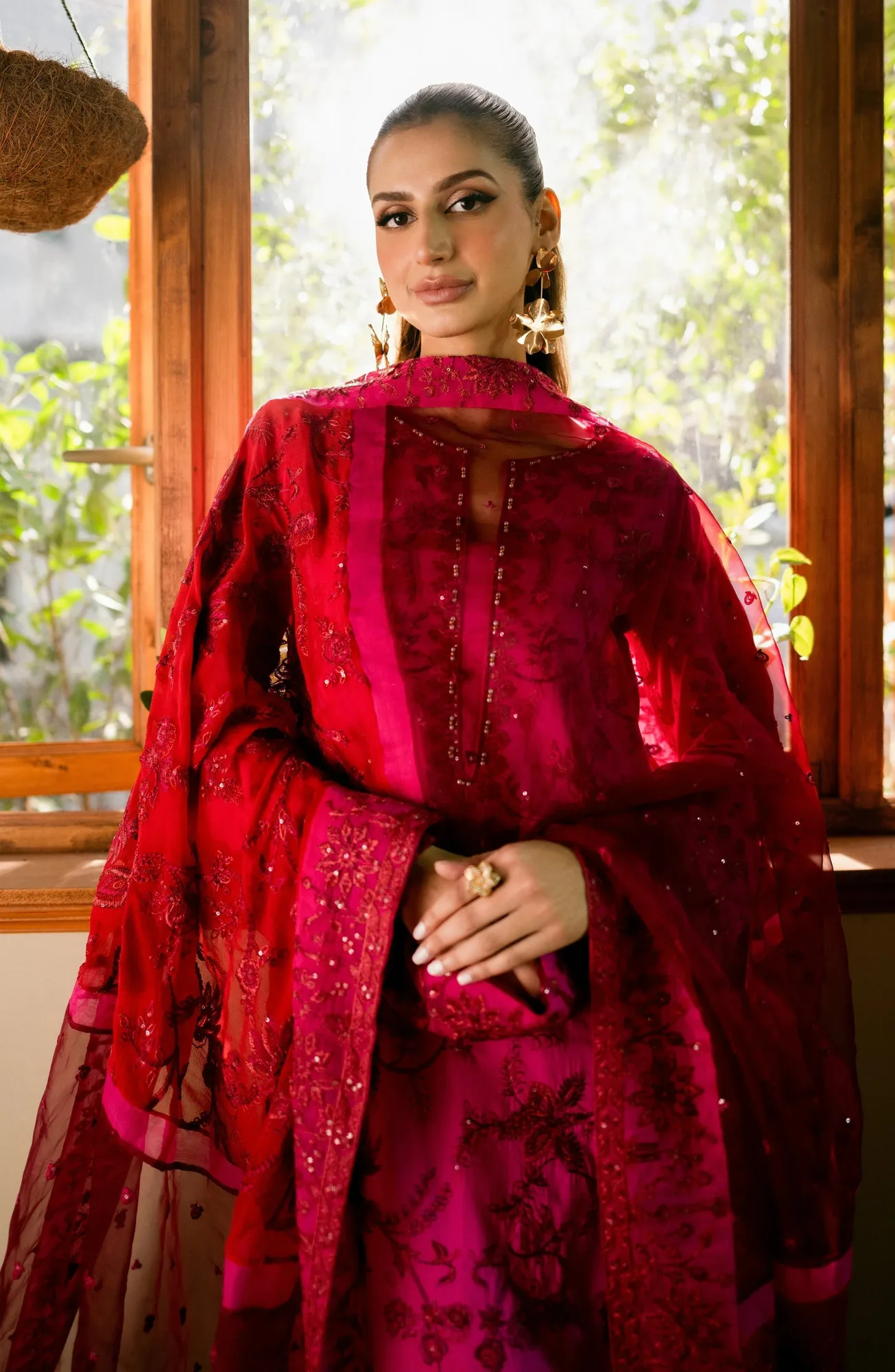 Maryum N Maria Luxury Lawn 24 Fuchsia Organza – view 3 – Poshaq