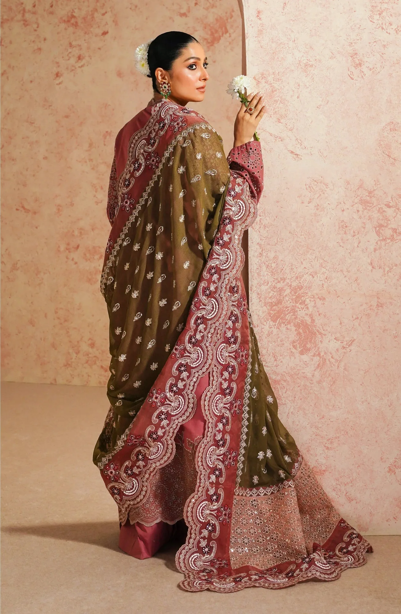 Maryum N Maria Eid Luxury Lawn 24 Brown Organza – view 2 – Poshaq