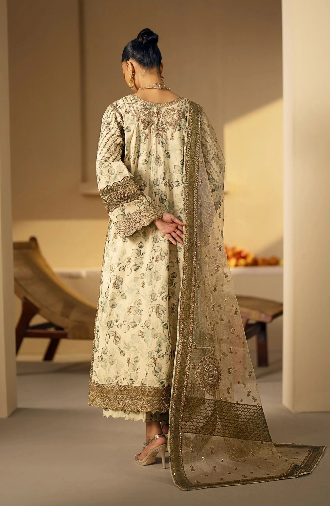 Maryum N Maria Eid Edit 24 Off White Organza – view 2 – Poshaq