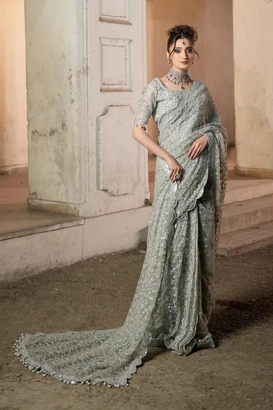 Maryams Zeenat Luxury Formals Grey Organza – view 1 – Poshaq