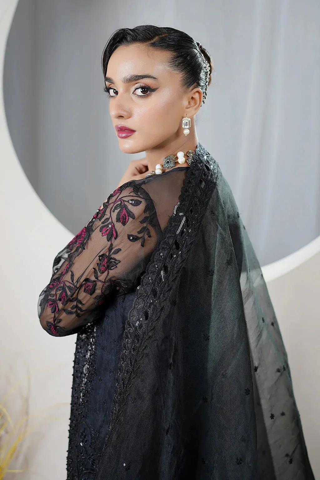 Maryams Embellished Pret Black Organza – view 4 – Poshaq