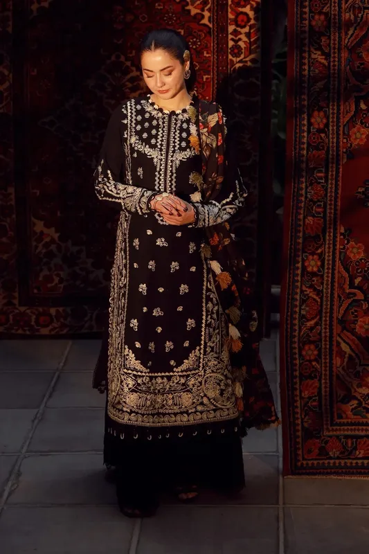 Maryam Hussain Winter Shawl 25 Black Khaddar – view 1 – Poshaq