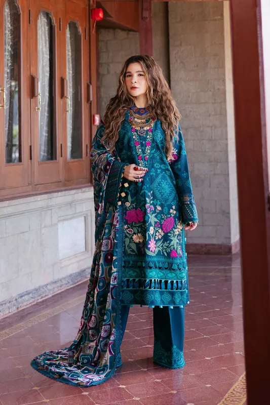 Maryam Hussain Silk Edit Teal Blue Khaddar – view 1 – Poshaq
