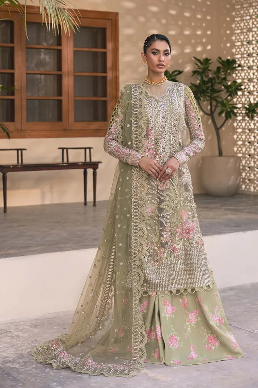 Maryam Hussain Marwa Luxury Formals 24 Green Cotton Silk – view 1 – Poshaq