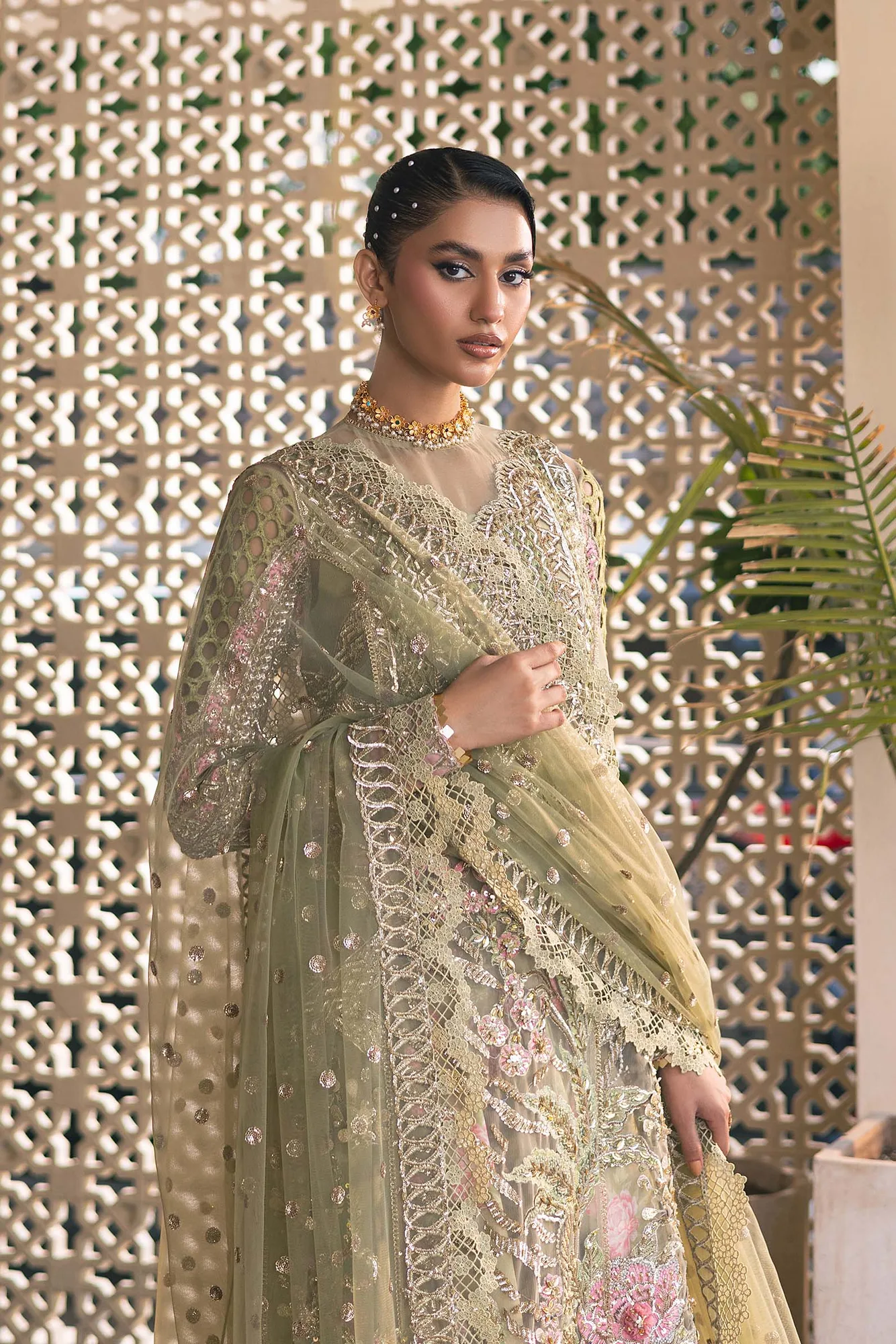 Maryam Hussain Marwa Luxury Formals 24 Green Cotton Silk – view 5 – Poshaq