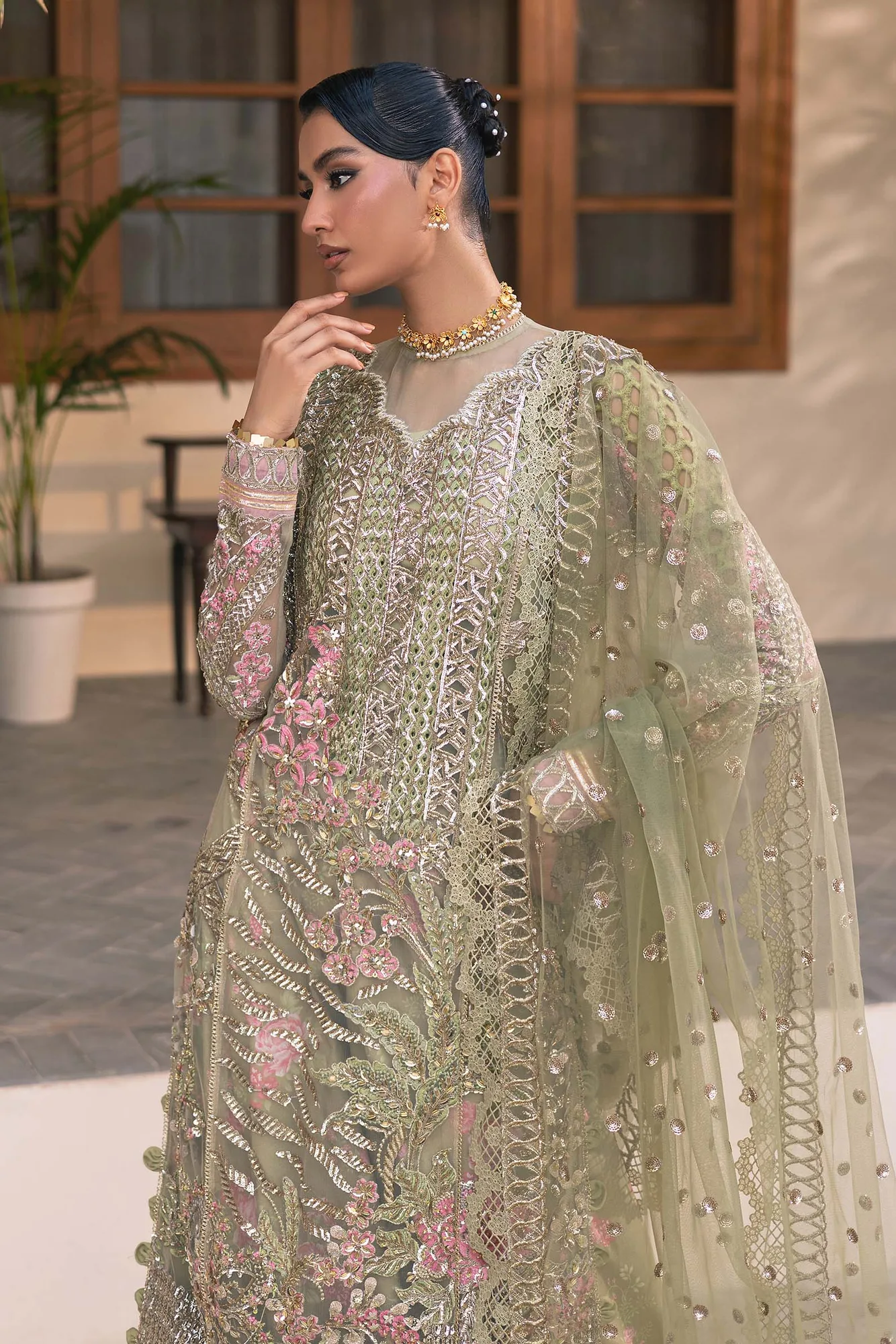 Maryam Hussain Marwa Luxury Formals 24 Green Cotton Silk – view 6 – Poshaq