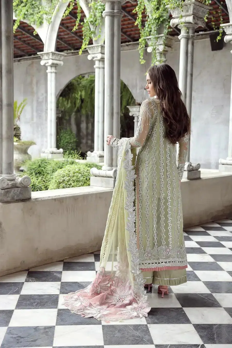 Maryam Hussain Raha Luxury Festive 23 Green Raw Silk – view 2 – Poshaq