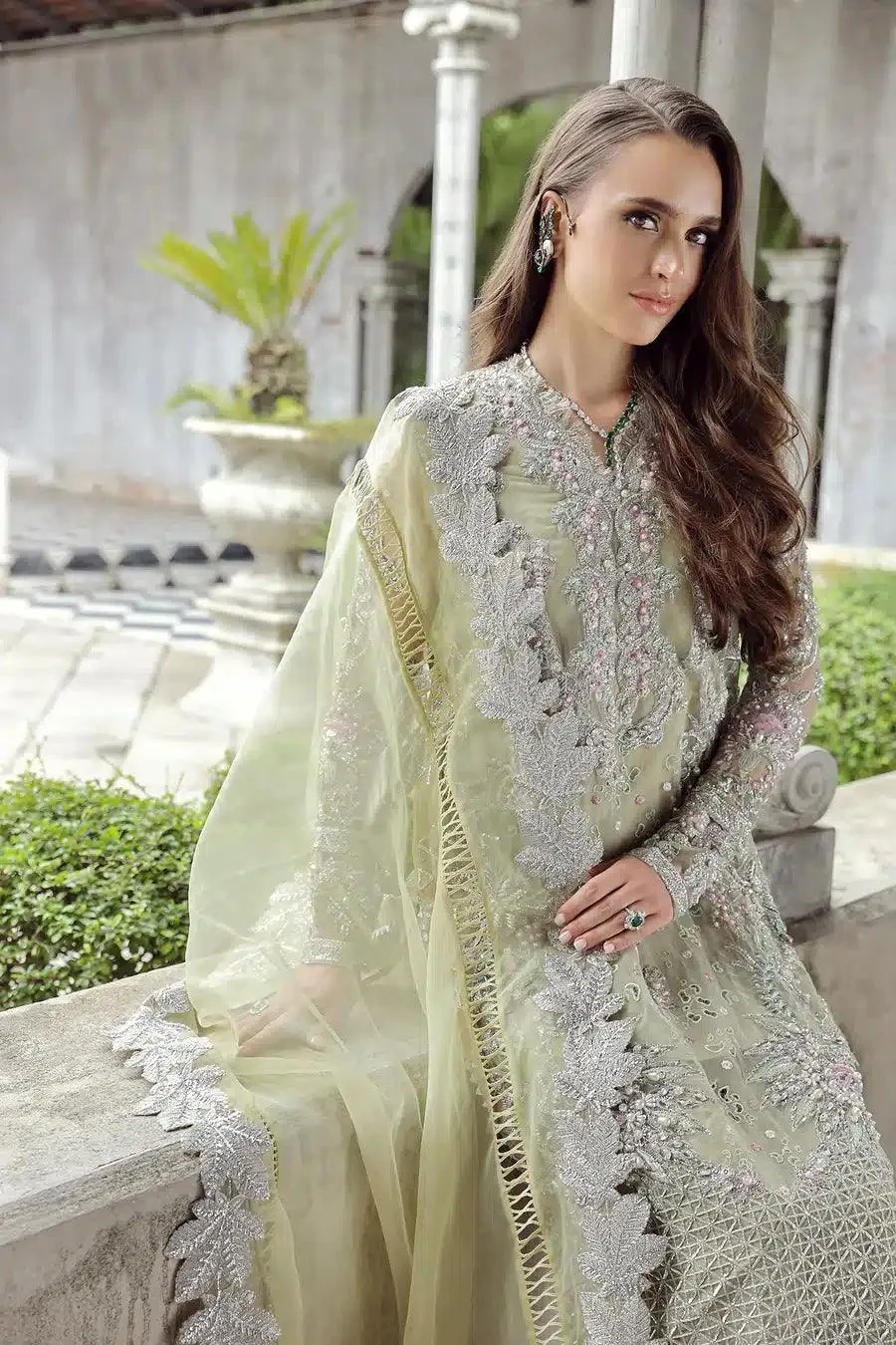Maryam Hussain Raha Luxury Festive 23 Green Raw Silk – view 3 – Poshaq