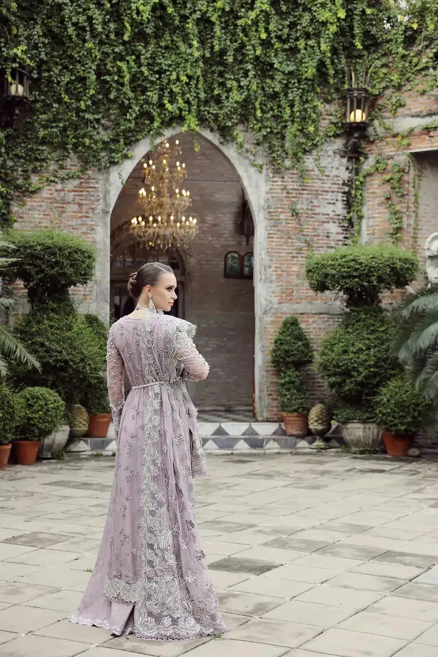 Maryam Hussain Raha Luxury Festive 23 Lilac Raw Silk – view 3 – Poshaq