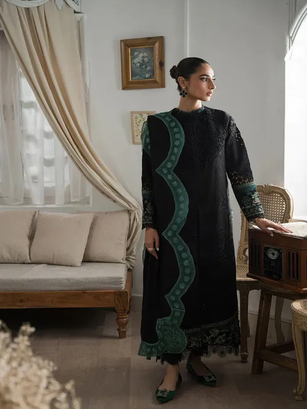 Maryam Hussain Laani Luxury Pret Black Khaddar – view 1 – Poshaq