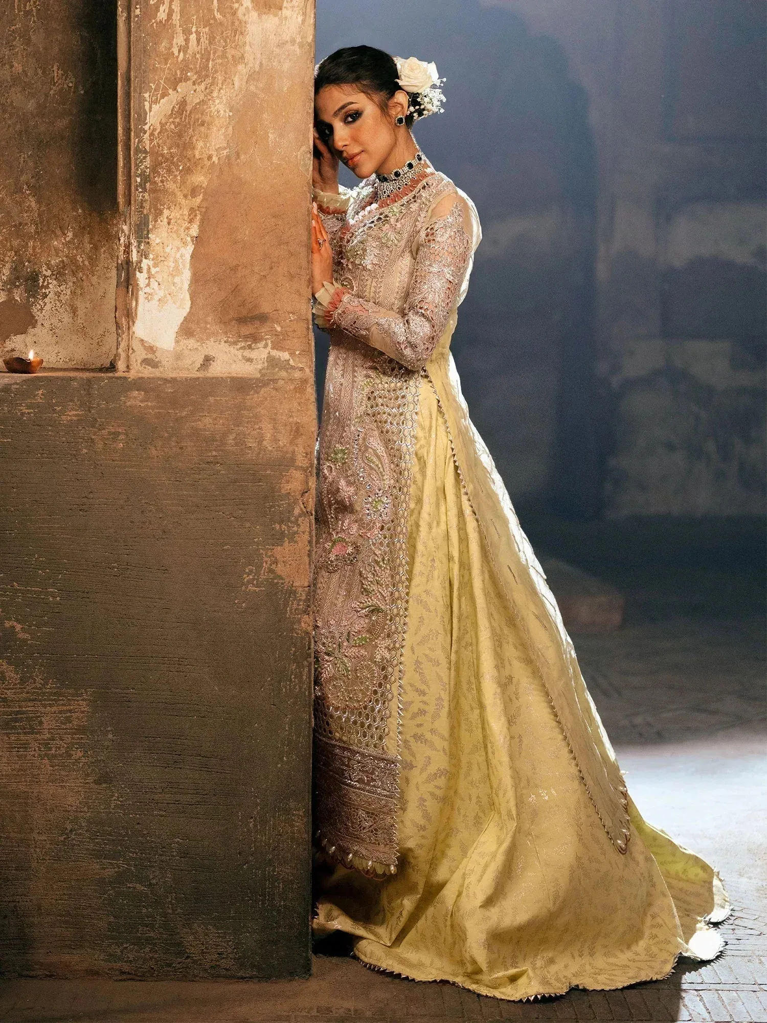 Maryam Hussain Gulaab Wedding Formals 24 Yellow Organza – view 4 – Poshaq