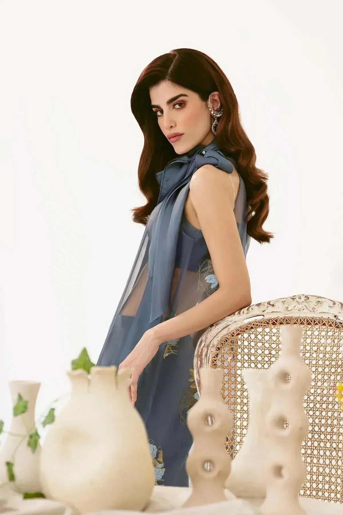 Mina Kashif Ala Mode Luxury Formals 23 Green Raw Silk – view 3 – Poshaq