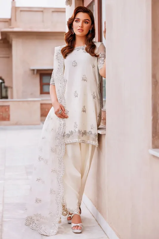Mina Kashif Shahbano Luxury Pret 24 White Organza – view 1 – Poshaq