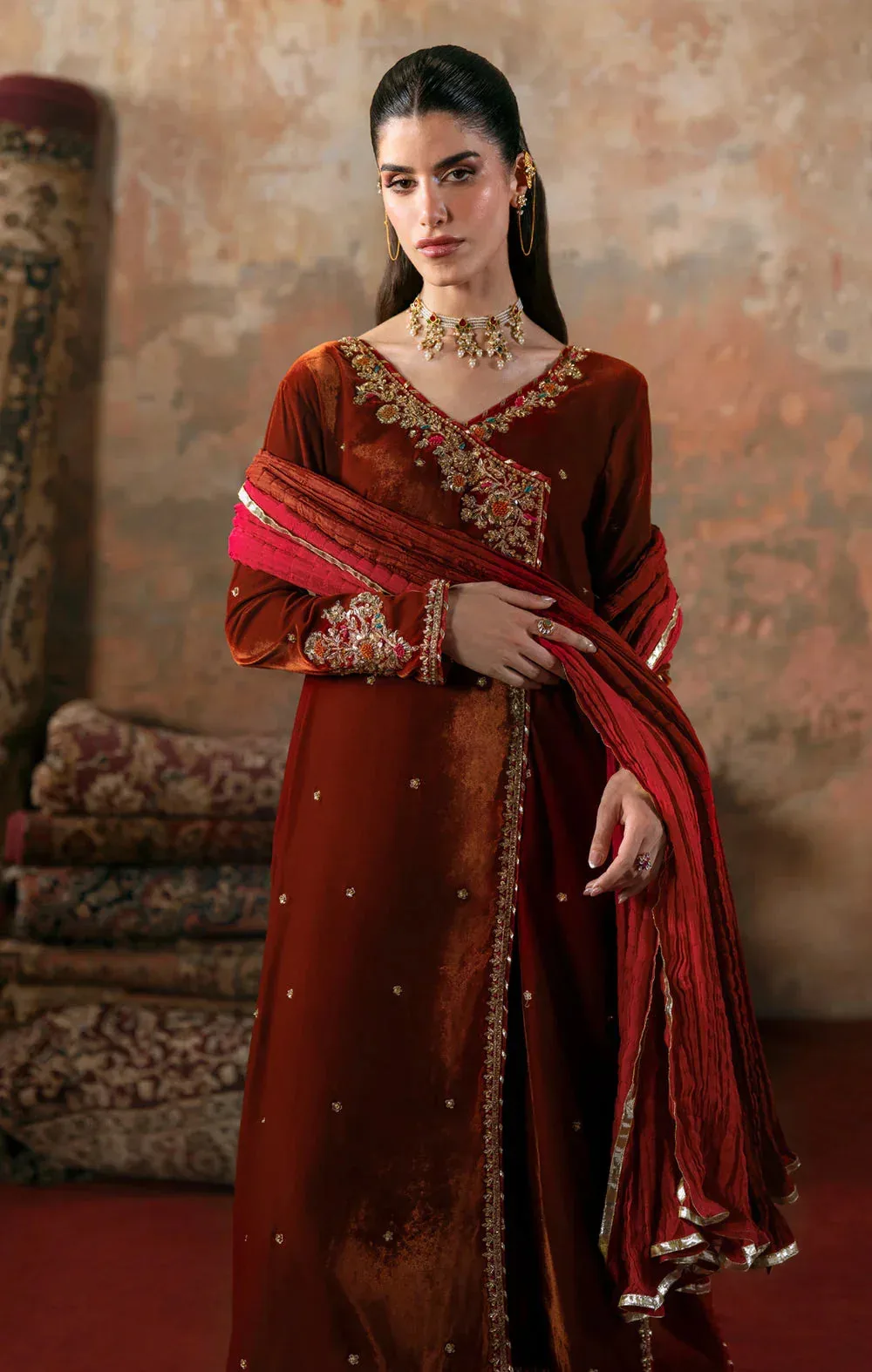 Maya Viola Luxe Velvet 25 Orange Velvet – view 3 – Poshaq
