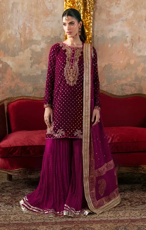 Maya Viola Luxe Velvet 25 Magenta Velvet – view 1 – Poshaq
