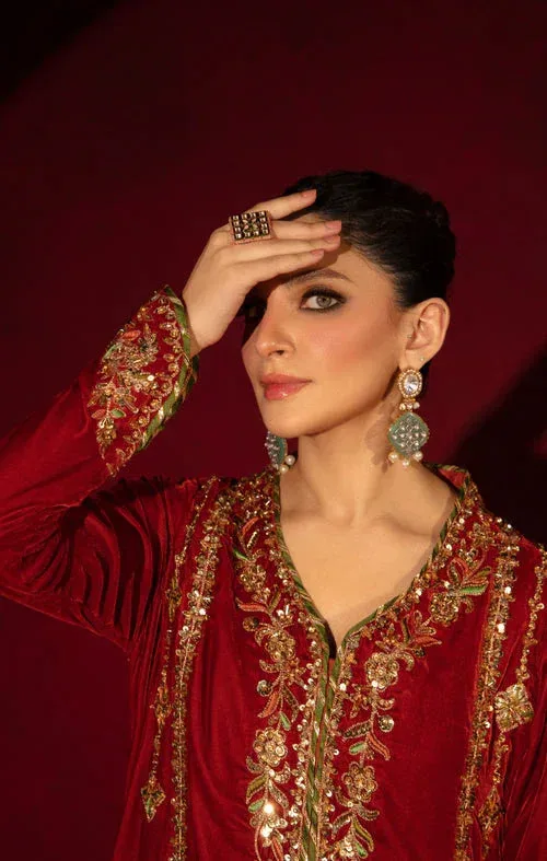 Maya Raazi Velvet 24 Maroon Raw Silk – view 3 – Poshaq