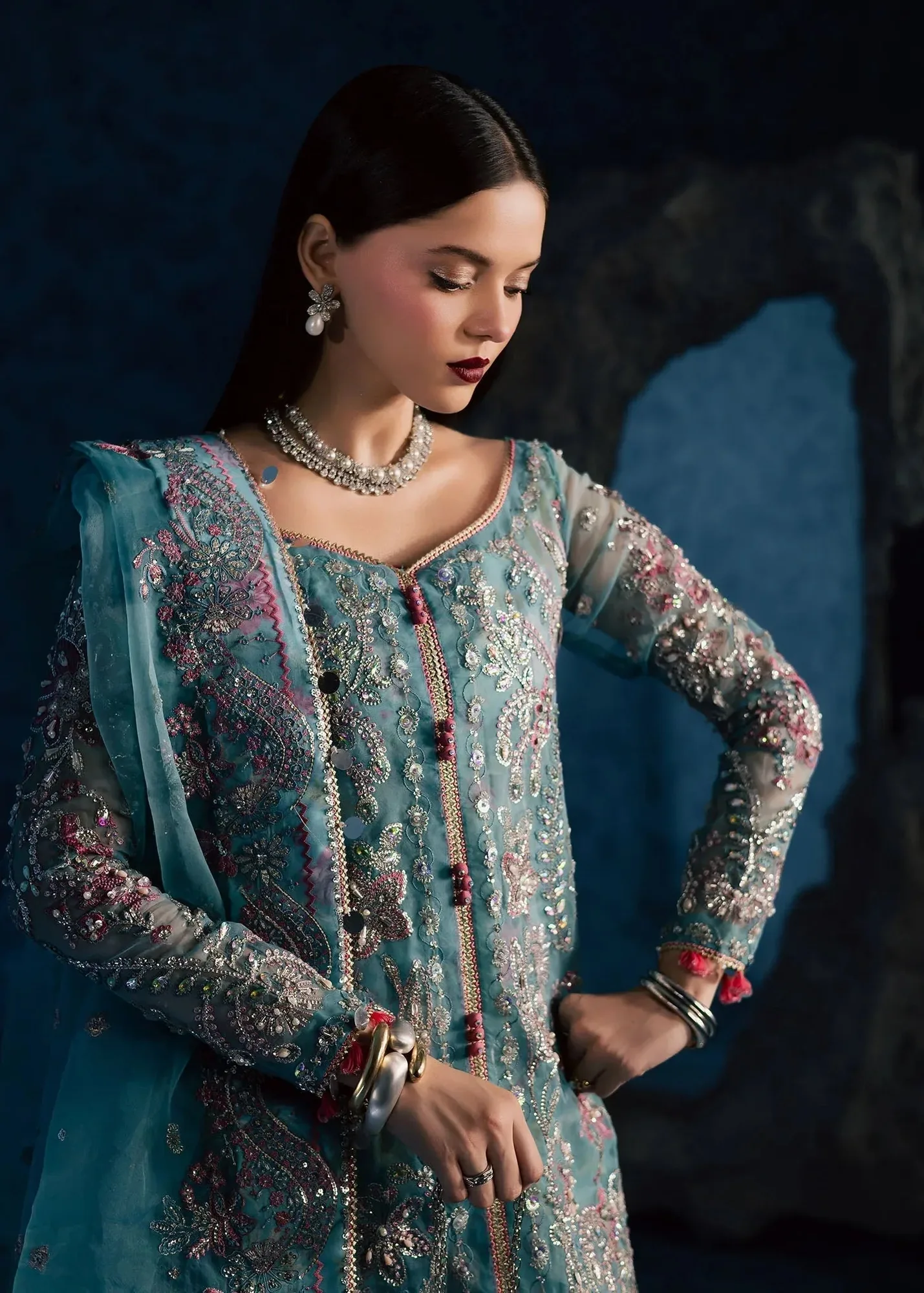 Maria Osama Khan Lamhay Wedding Festive Organza – view 4 – Poshaq