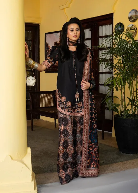Maria Osama Khan Retro Lawn 25 Black Silk – view 1 – Poshaq