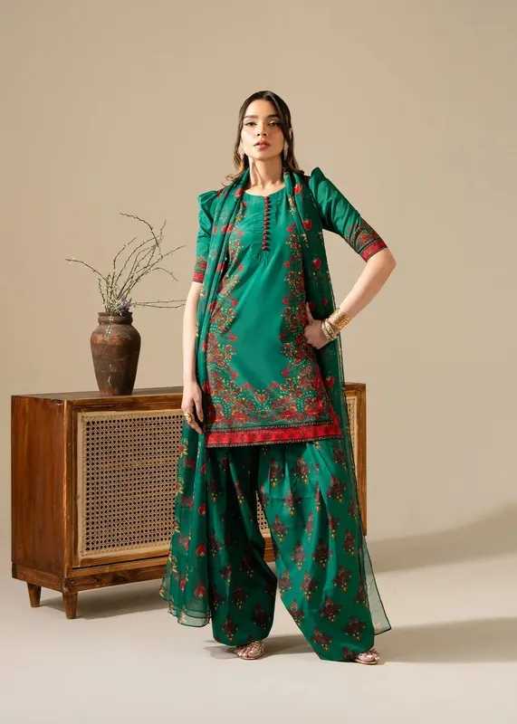 Maria Osama Khan Retro Vol 3 Emerald Green Silk – view 1 – Poshaq