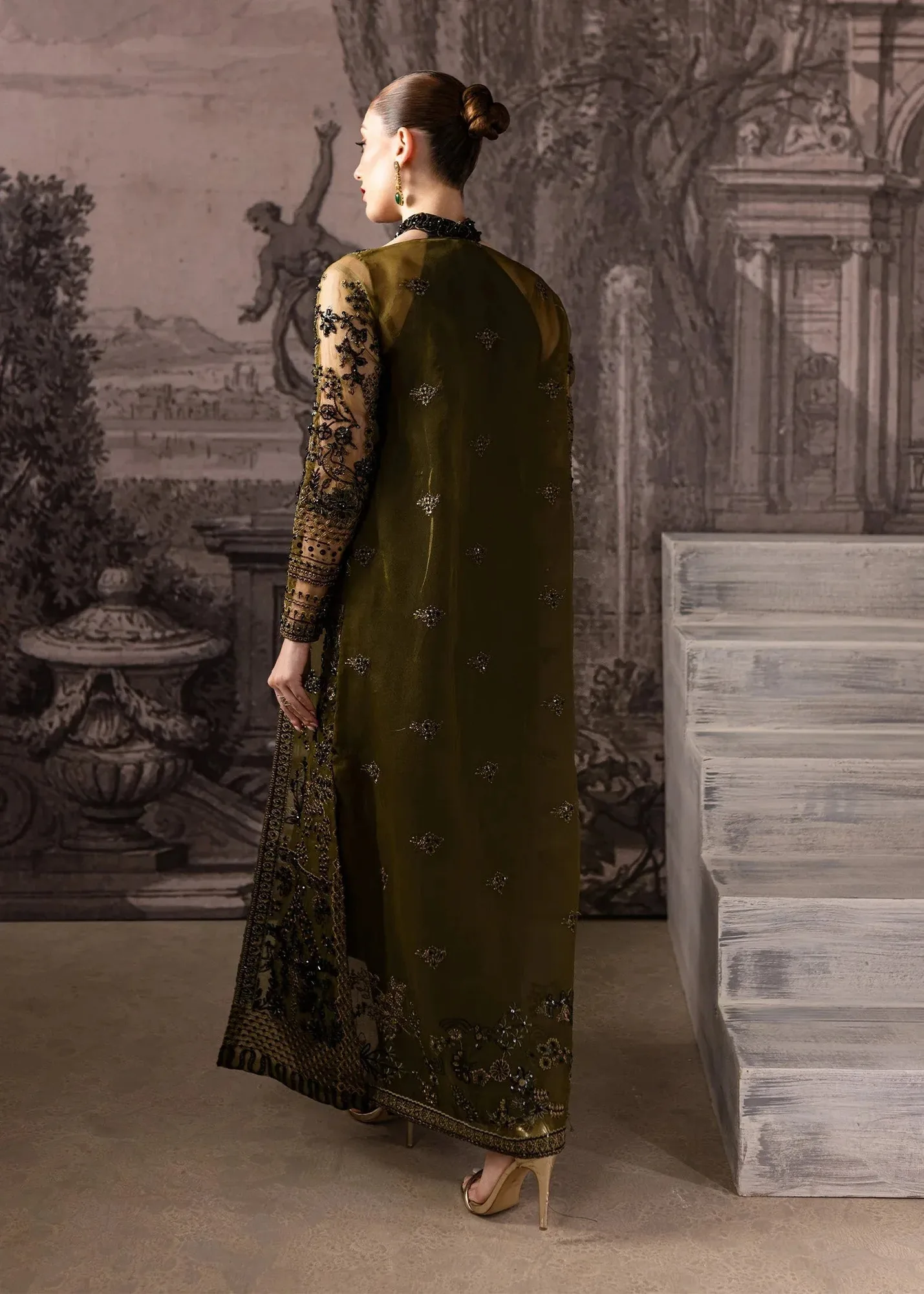 Maria Osama Khan Mystara Wedding Festive Black Raw Silk – view 2 – Poshaq