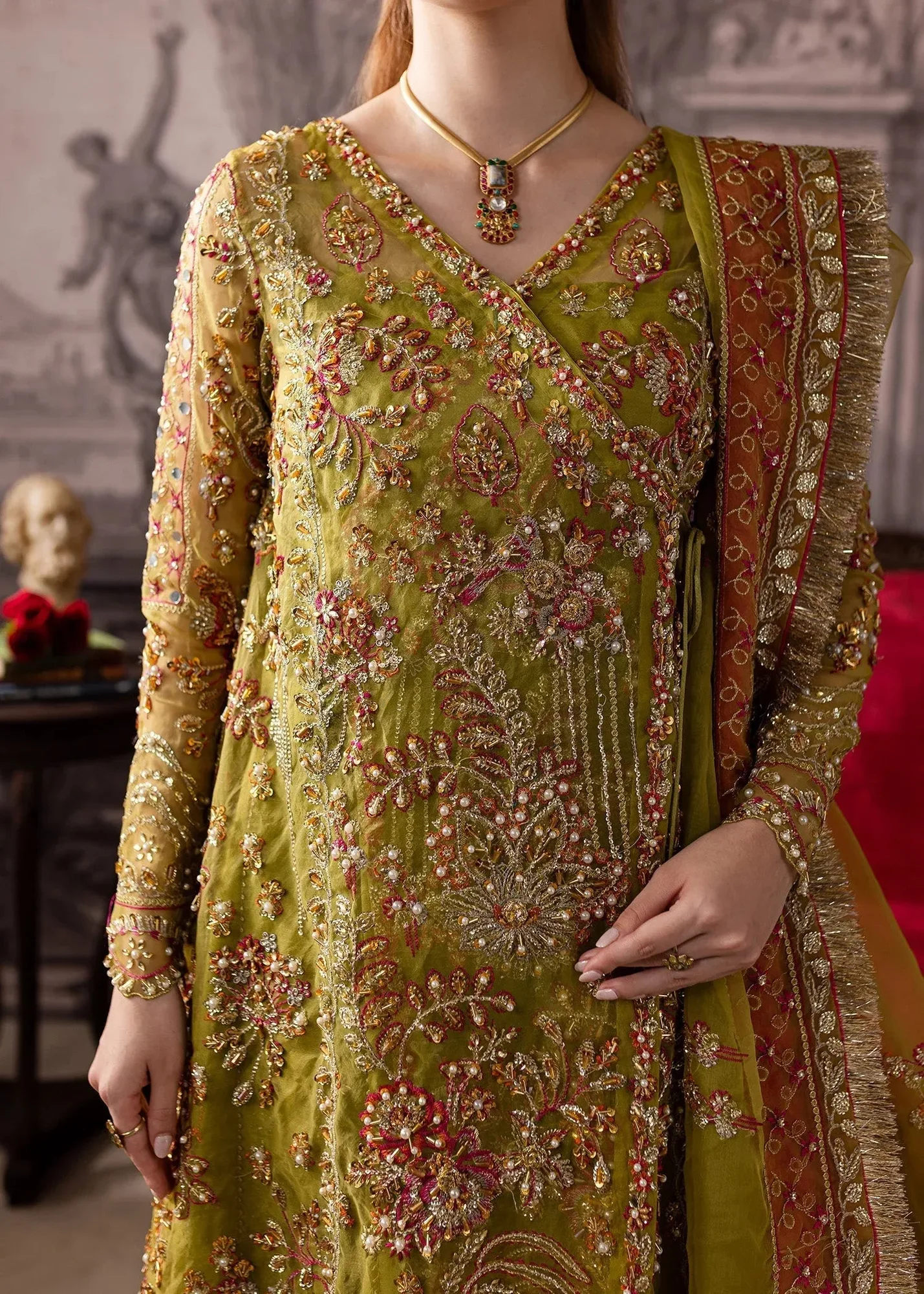 Maria Osama Khan Mystara Wedding Festive Mehndi Green Raw Silk – view 4 – Poshaq
