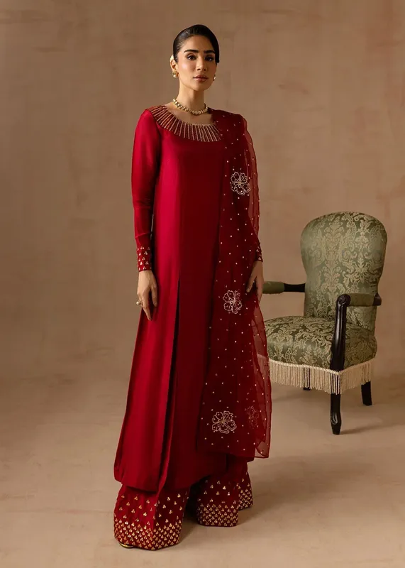 Maria Osama Khan Noir Bliss Luxury Formals Red Raw Silk – view 1 – Poshaq
