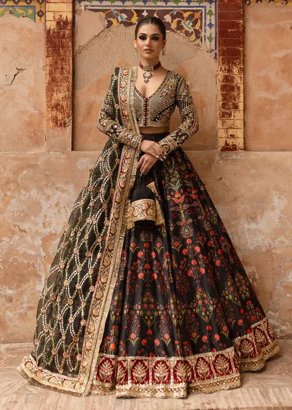 Maria Osama Khan Khawabeedah Wedding Formals Black Raw Silk – view 1 – Poshaq