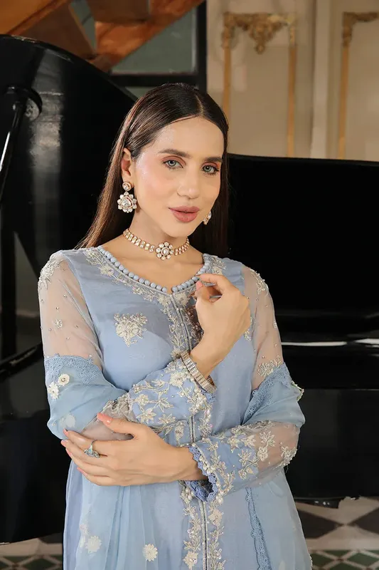 Muntaha by Shanzay Fahad Baad e Saba Organza – view 1 – Poshaq