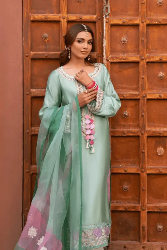 Muntaha by Shanzay Fahad Aangan Eid Edit Raw Silk – view 1 – Poshaq