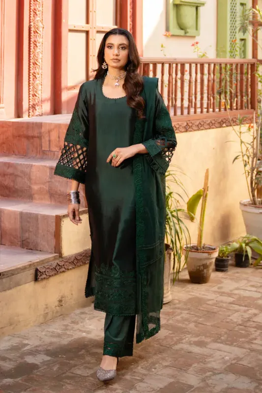 Muntaha by Shanzay Fahad Aangan Eid Edit Raw Silk – view 1 – Poshaq