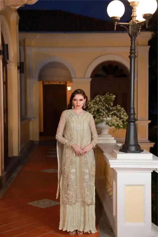 Mysie by Tahira Eid Festive 25 Cream Raw Silk – view 1 – Poshaq