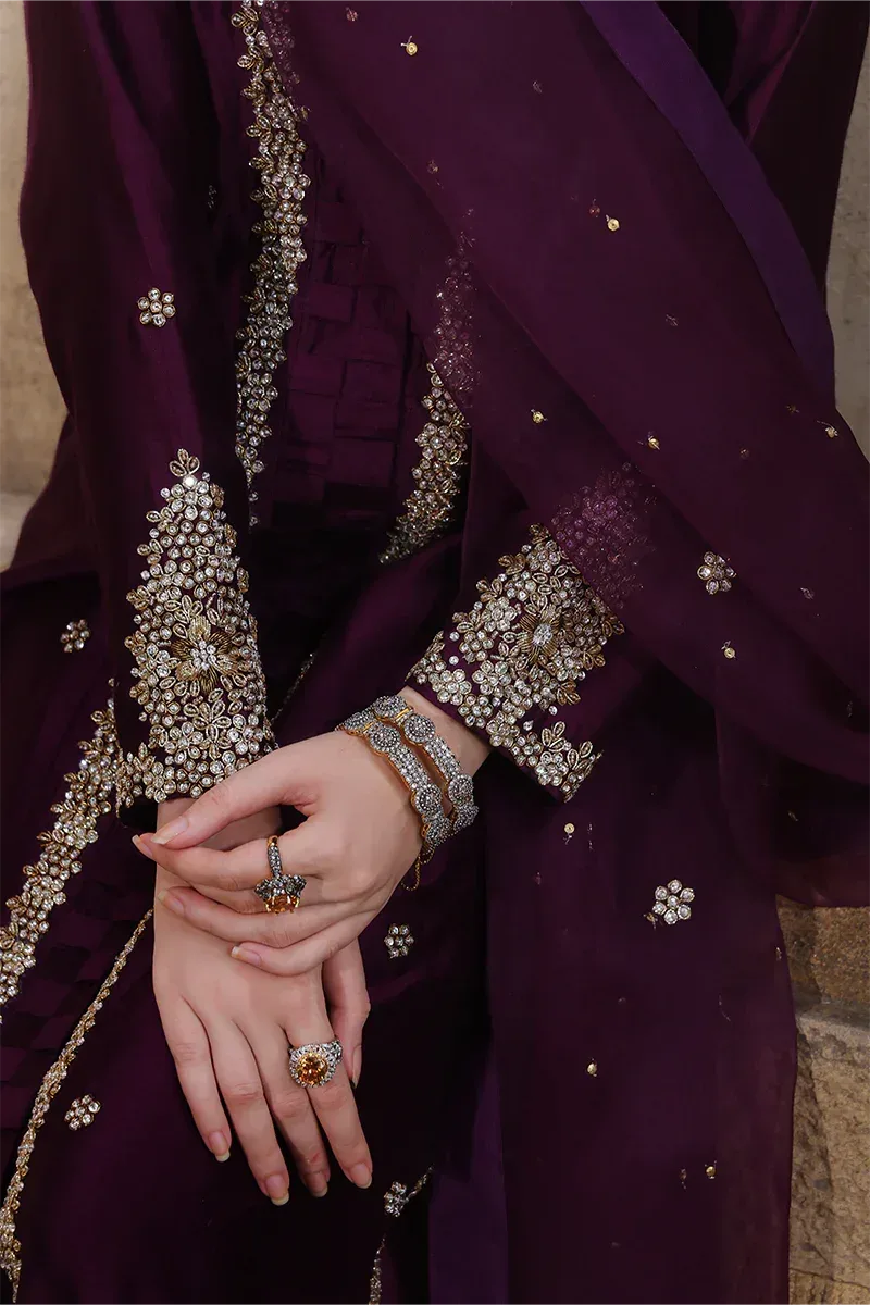 Mona Imran Dilzaib Formals Dark Plum Organza – view 3 – Poshaq