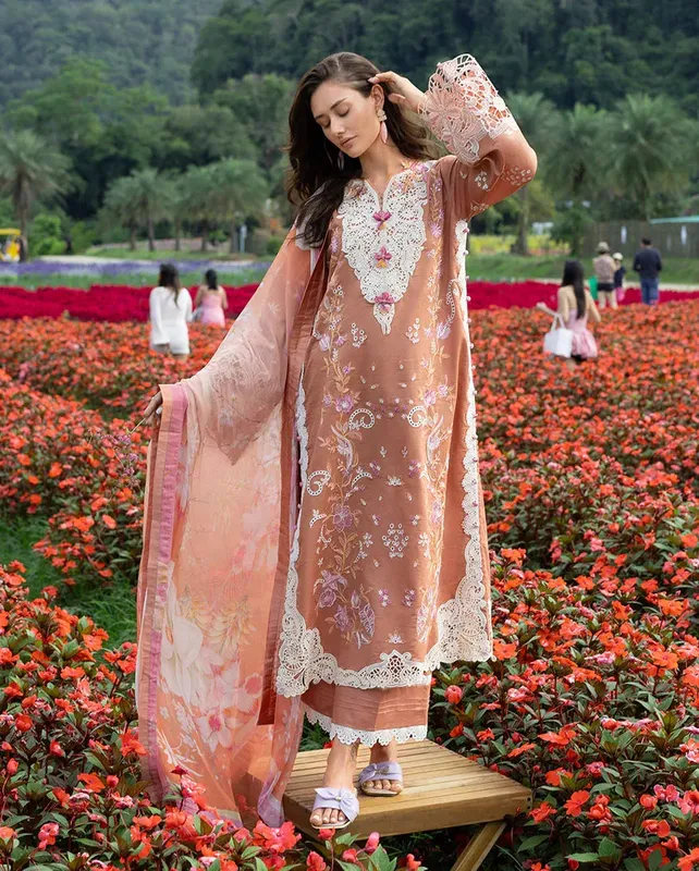 mushqofficial Rust Organza – view 1 – Poshaq