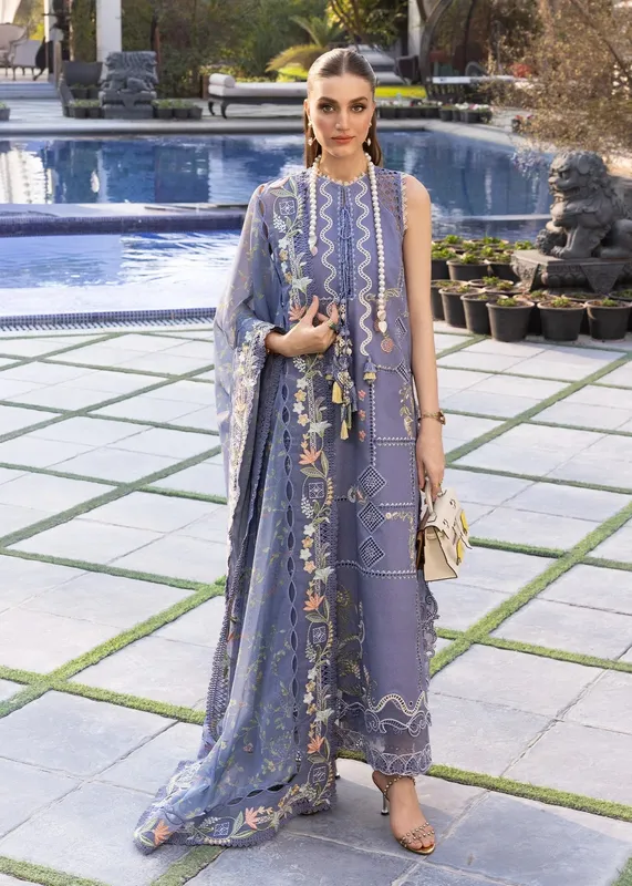 Crimson Lawn – view 1 – Poshaq